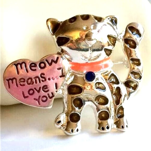 Kitty Cat Pin Brooch Pendant MEOW MEANS LOVE Cat MOM Heart Silver Plated - Picture 1 of 12